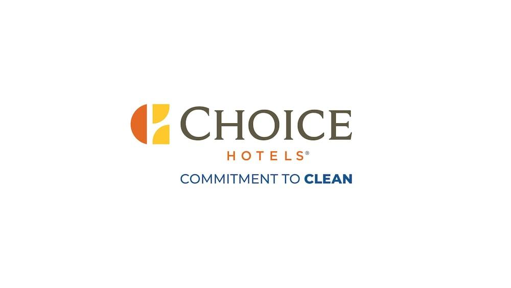 Hotel Comfort & West