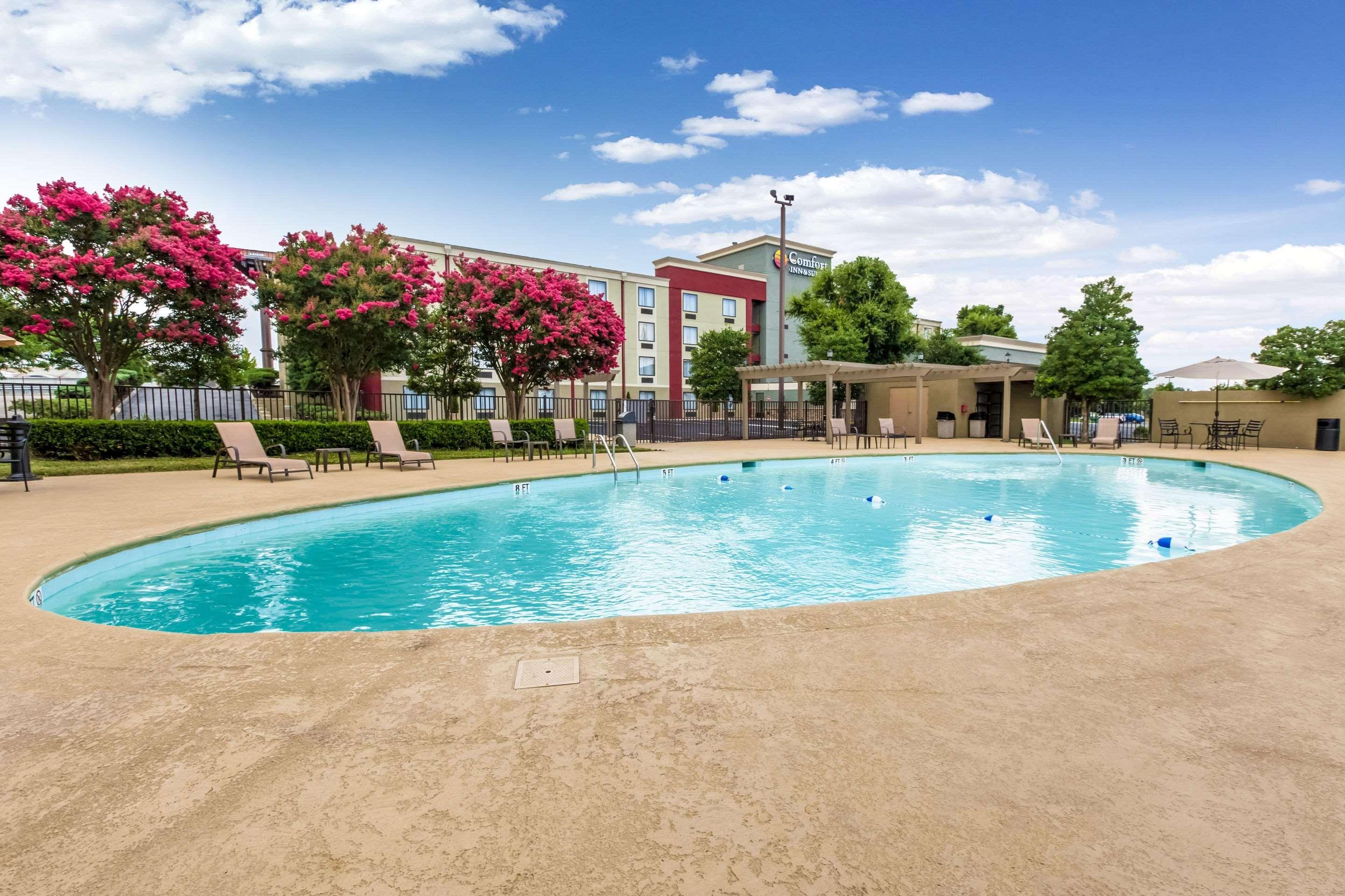 Hotel Comfort & West